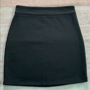 Black skirt high rise
